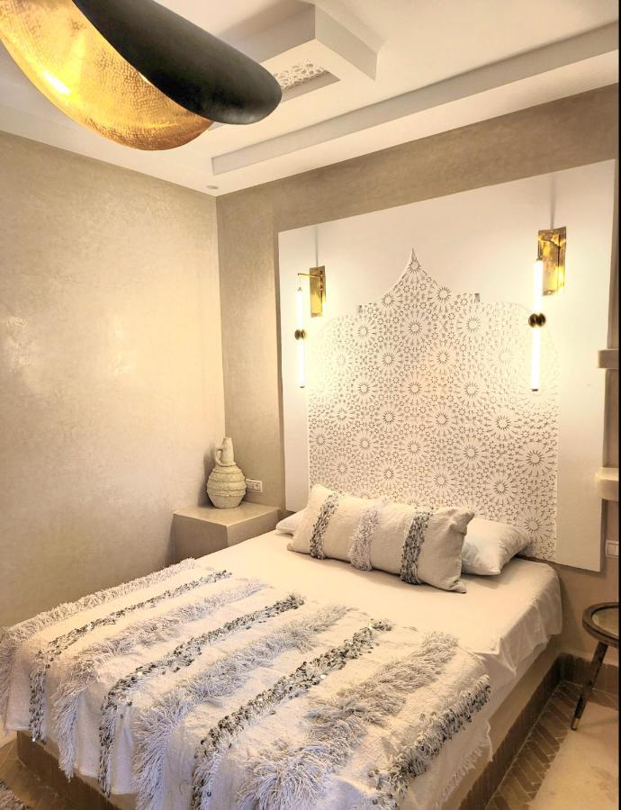 Riad Isahiac Avec Piscine En Exclusivite Marrakesh Esterno foto